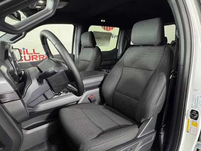 2026 Oxford White Ford F-150 XLT RWD Truck