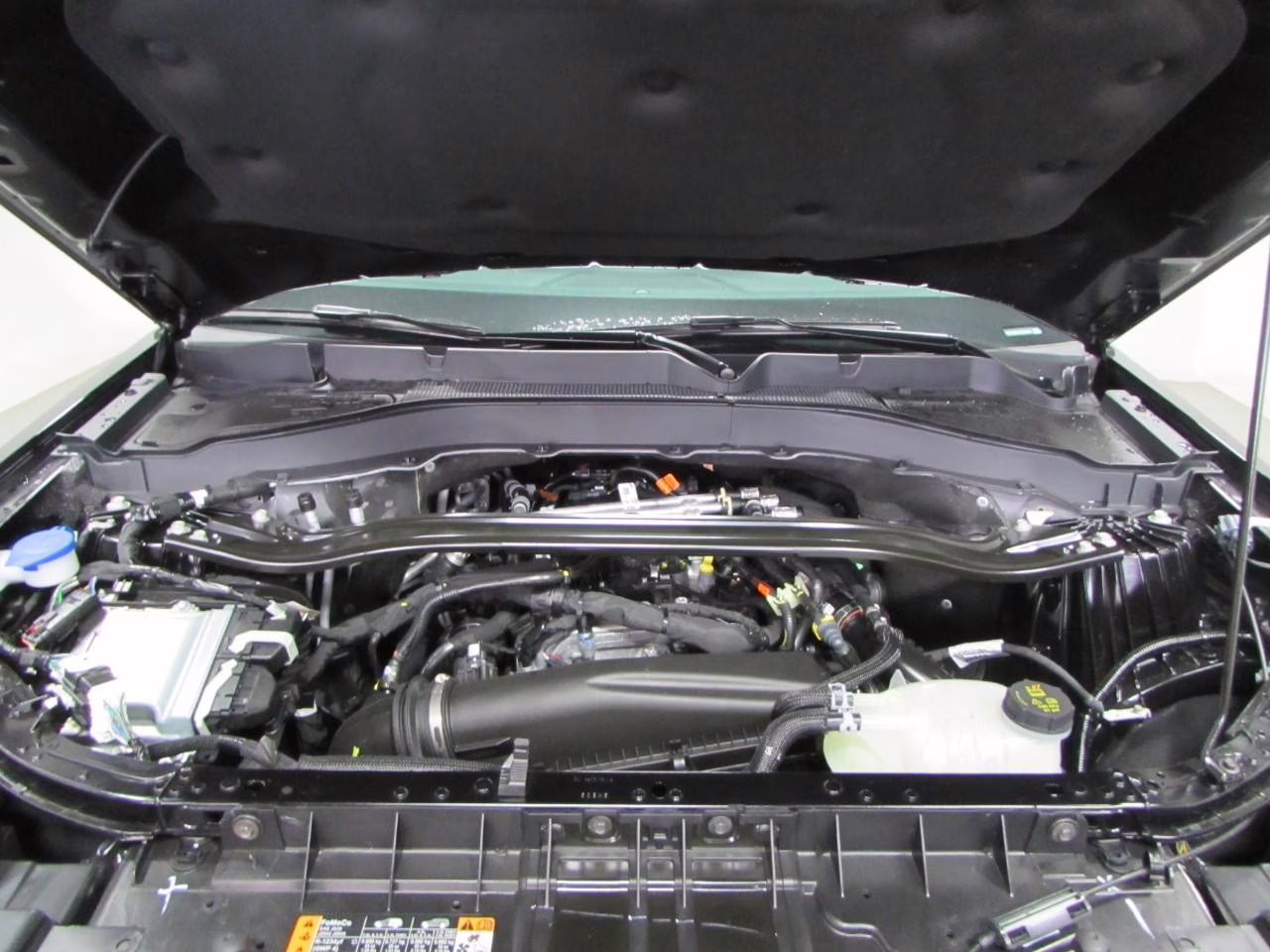 2026 Agate Black Metallic Ford Explorer ST-Line 4X4 SUV