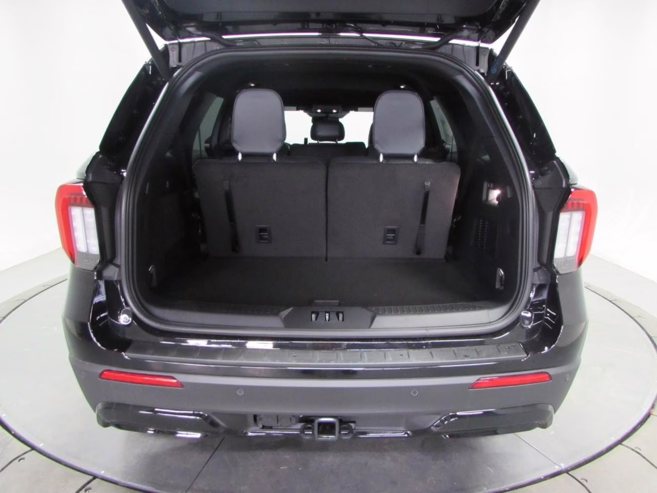 2026 Agate Black Metallic Ford Explorer ST-Line 4X4 SUV