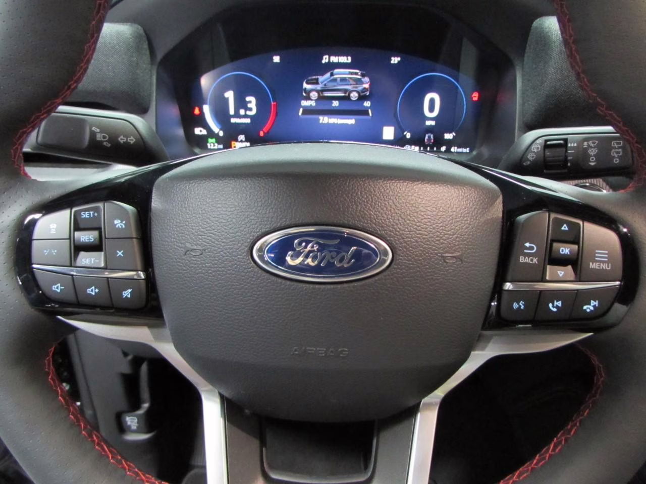 2026 Agate Black Metallic Ford Explorer ST-Line 4X4 SUV