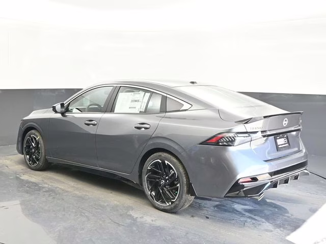 2026 Gun Metallic Nissan Sentra SR FWD Sedan