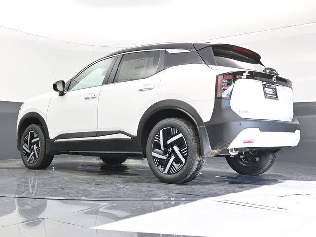 2026 Aspen White/Super Black Nissan Kicks SV FWD SUV