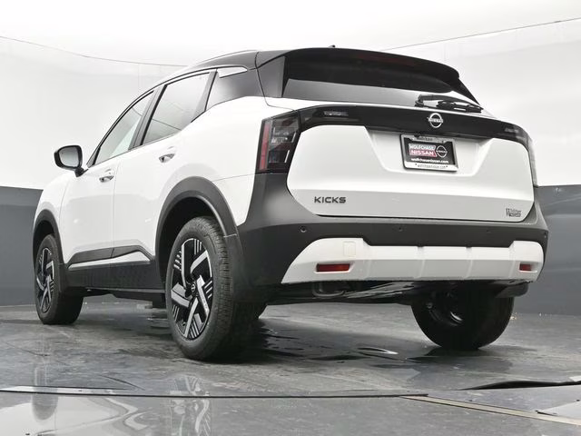 2026 Aspen White/Super Black Nissan Kicks SV FWD SUV