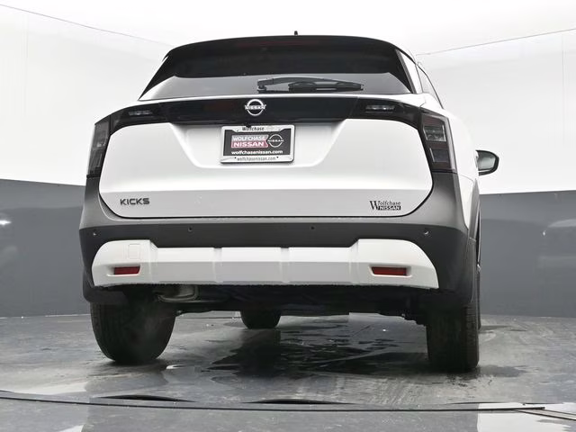 2026 Aspen White/Super Black Nissan Kicks SV FWD SUV