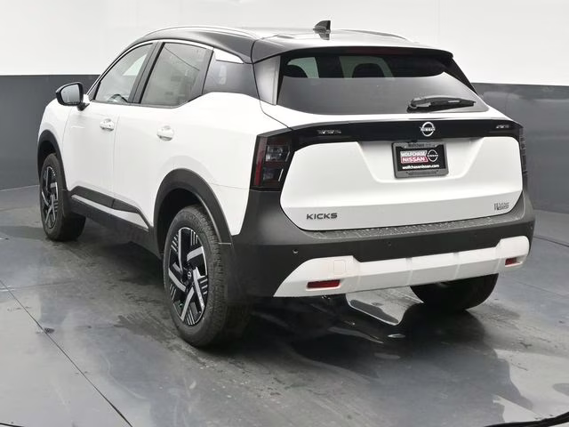 2026 Aspen White/Super Black Nissan Kicks SV FWD SUV