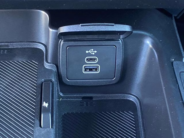 2026 Avalanche Ford Bronco Outer Banks 4X4 SUV