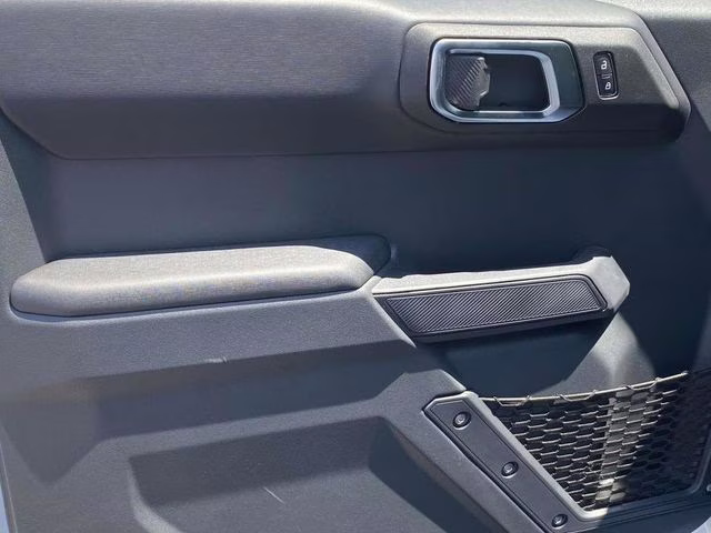 2026 Oxford White Ford Bronco Outer Banks 4X4 SUV