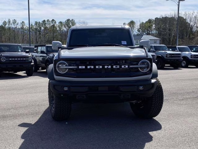 2026 Avalanche Ford Bronco Outer Banks 4X4 SUV