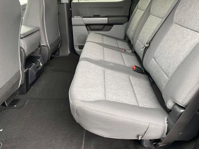 2026 Black Ford Super Duty F-250 SRW XL 4X4 Truck