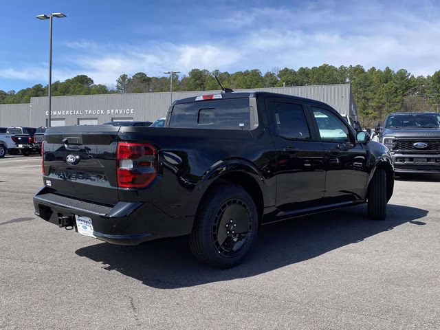 2026 Shadow Black Ford Maverick Lobo High AWD Truck
