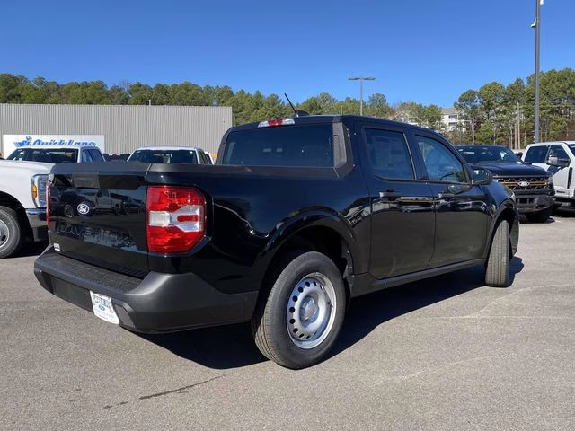 2026 Shadow Black Ford Maverick XL FWD Truck