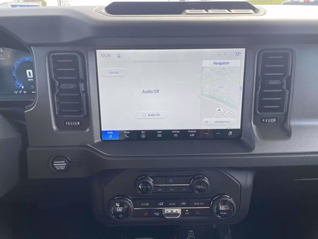 2026 Oxford White Ford Bronco Big Bend 4X4 SUV