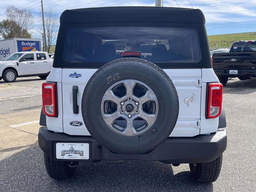 2026 Oxford White Ford Bronco Big Bend 4X4 SUV