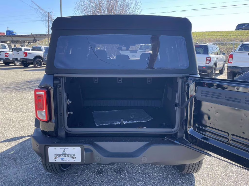 2026 Shadow Black Ford Bronco Big Bend 4X4 SUV
