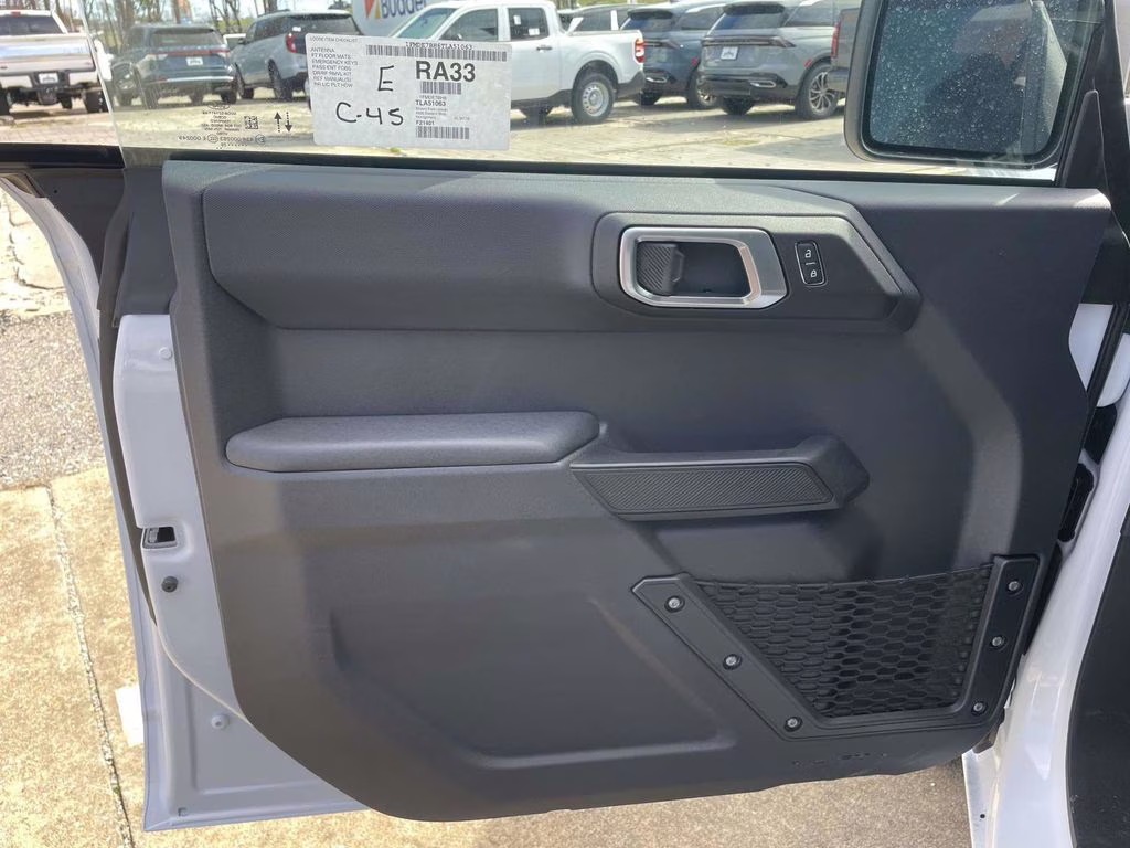 2026 Oxford White Ford Bronco Big Bend 4X4 SUV