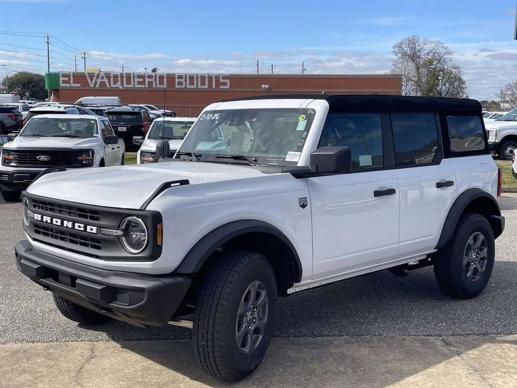 2026 Oxford White Ford Bronco Big Bend 4X4 SUV