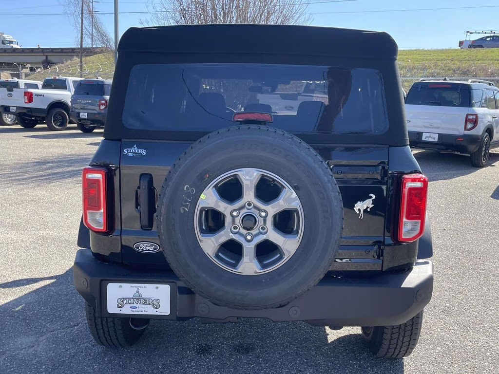 2026 Shadow Black Ford Bronco Big Bend 4X4 SUV