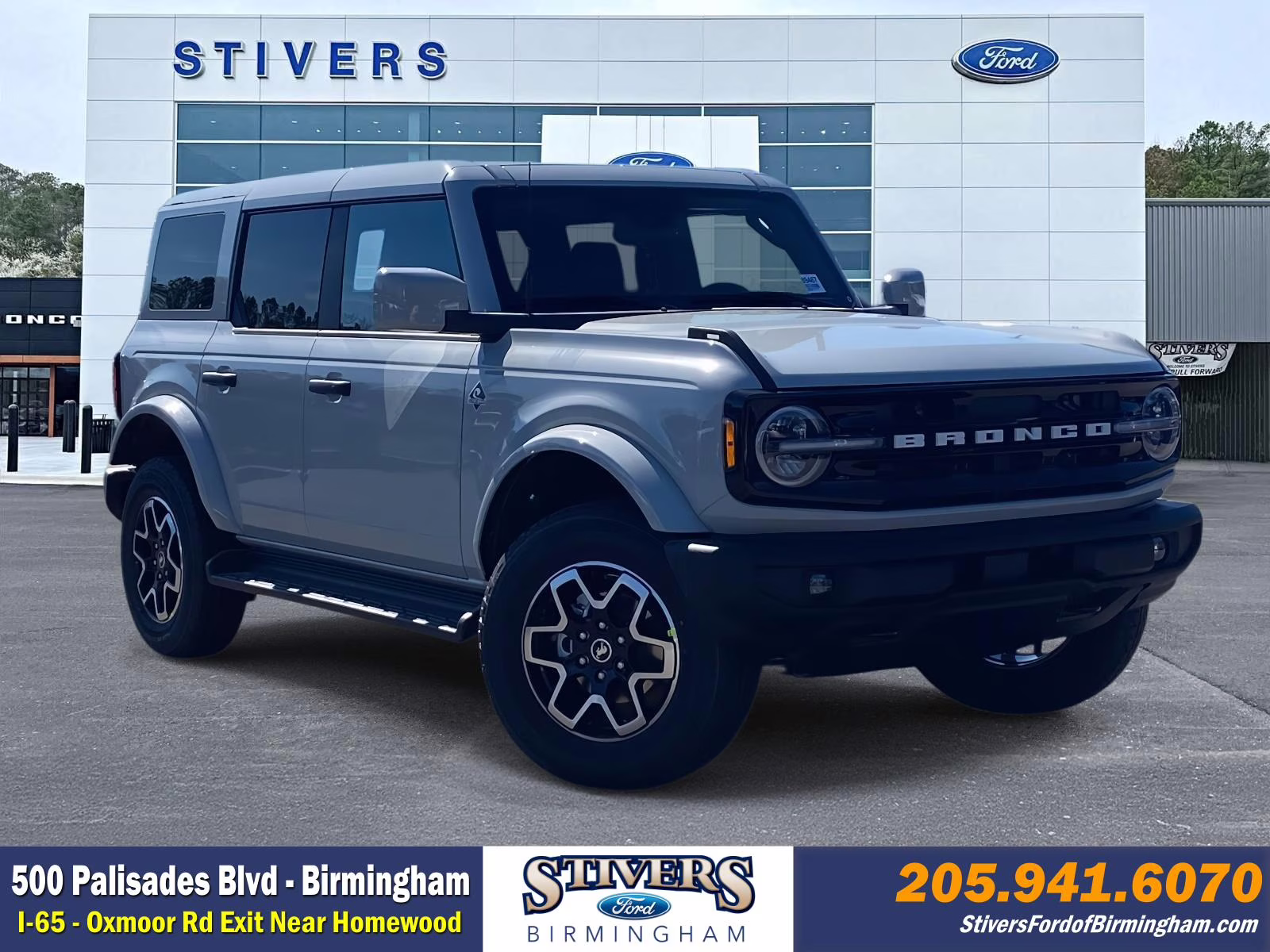 2026 Avalanche Ford Bronco Outer Banks 4X4 SUV