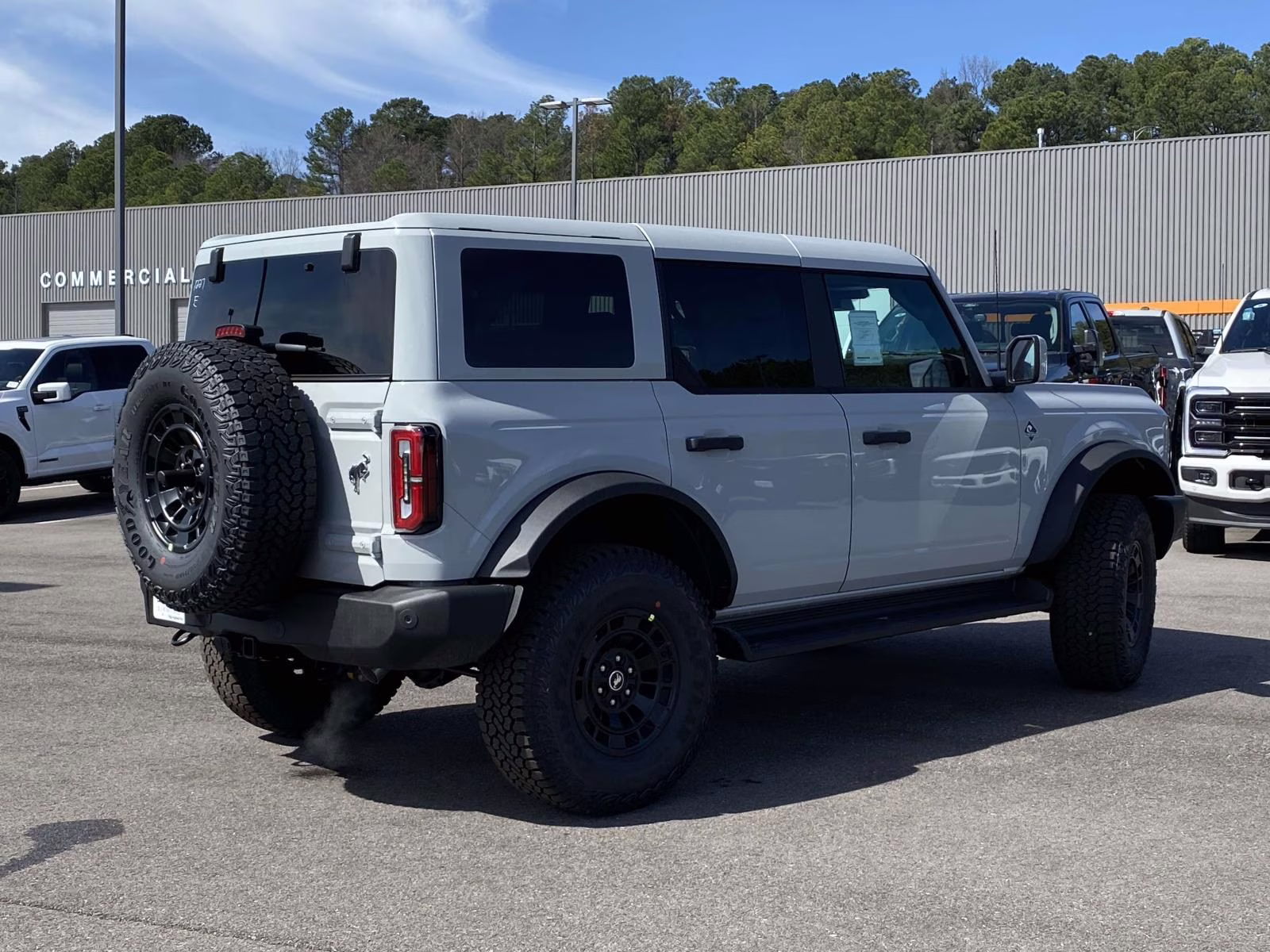 2026 Avalanche Ford Bronco Outer Banks 4X4 SUV