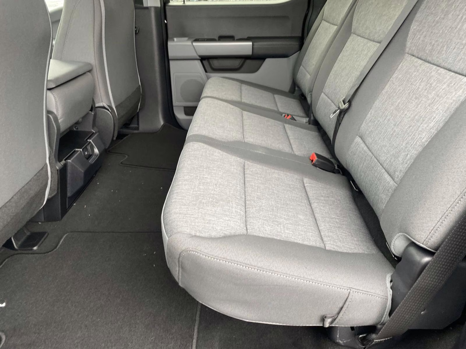 2026 Black Ford Super Duty F-250 SRW XL 4X4 Truck