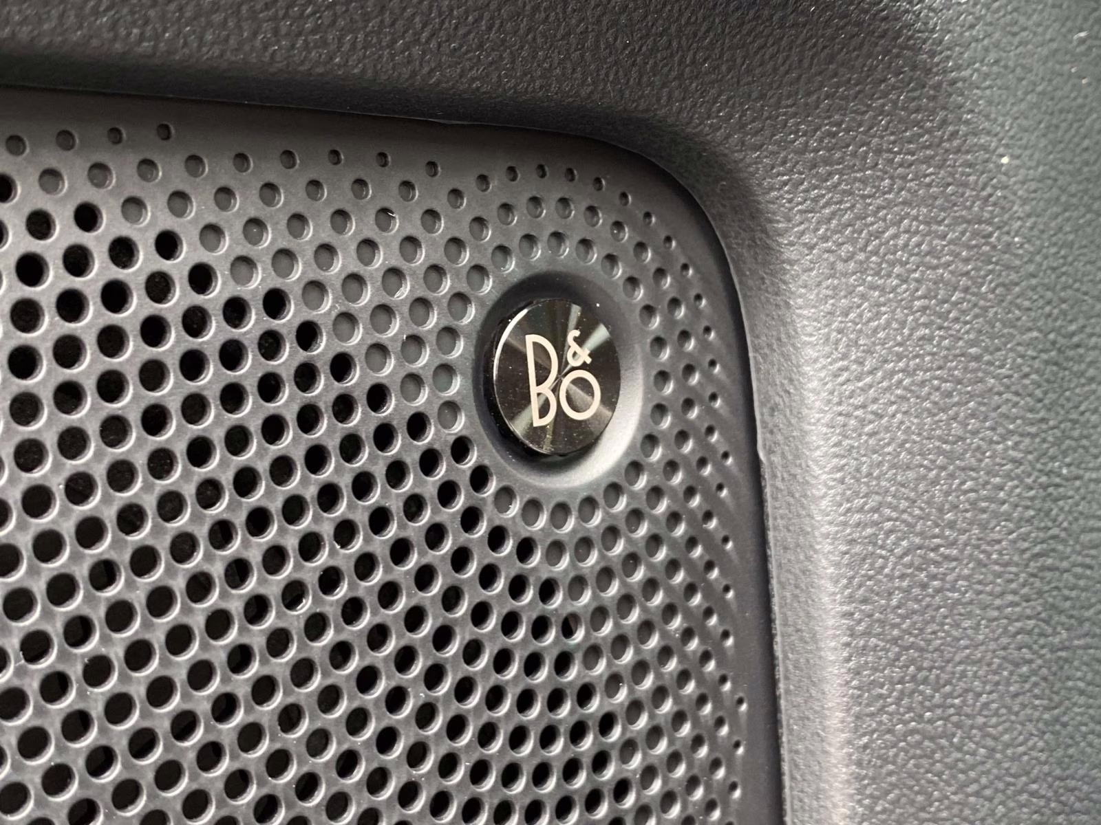 2026 Oxford White Ford Bronco Sport Outer Banks 4X4 SUV