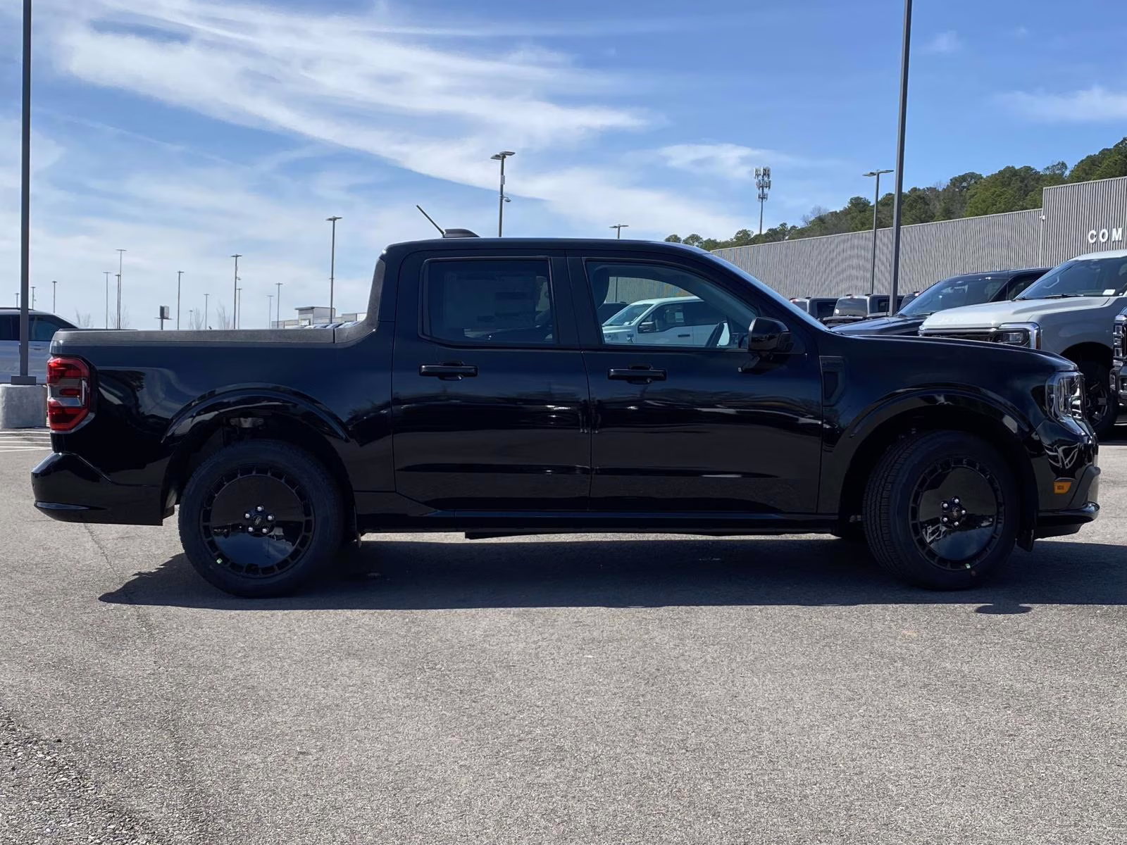 2026 Shadow Black Ford Maverick Lobo High AWD Truck