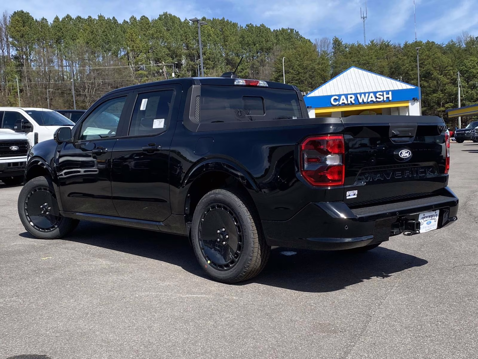 2026 Shadow Black Ford Maverick Lobo High AWD Truck