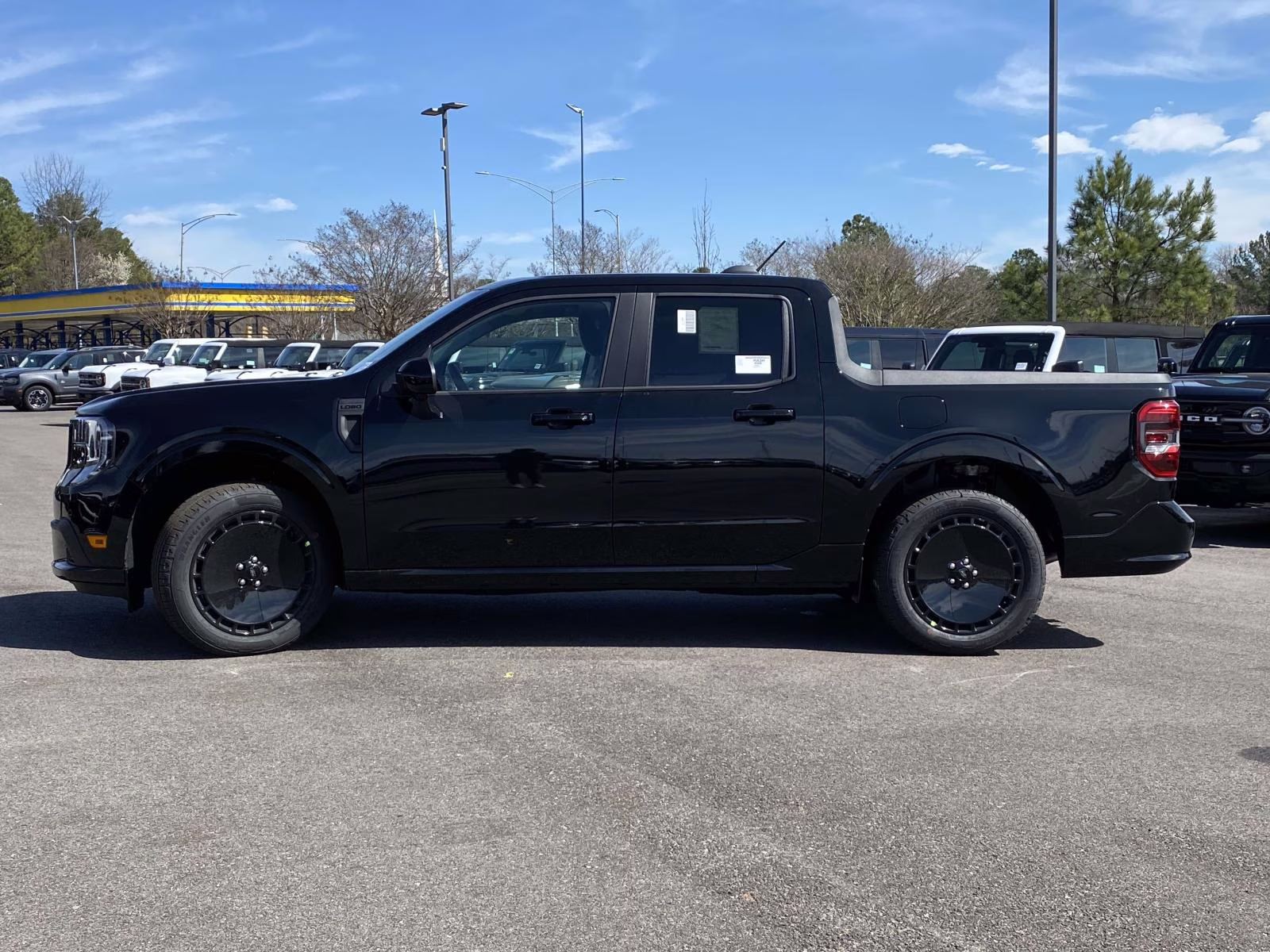 2026 Shadow Black Ford Maverick Lobo High AWD Truck
