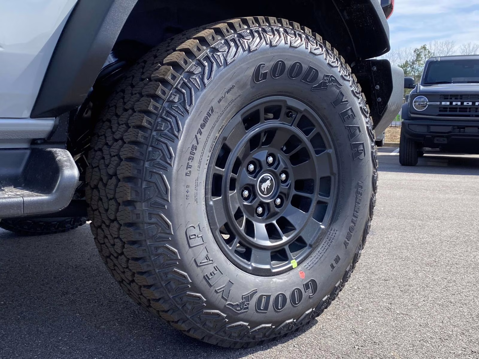 2026 Avalanche Ford Bronco Outer Banks 4X4 SUV