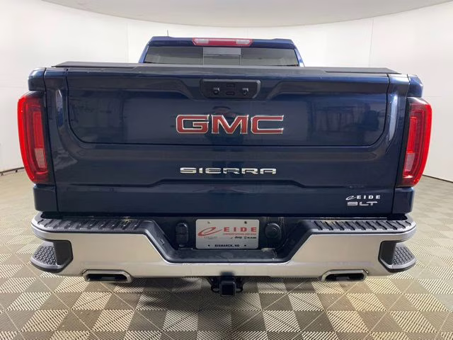2022 Pacific Blue Metallic GMC Sierra 1500 SLT 4X4 Truck