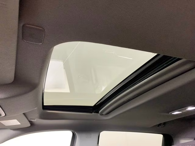 2022 Pacific Blue Metallic GMC Sierra 1500 SLT 4X4 Truck