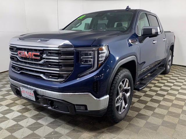 2022 Pacific Blue Metallic GMC Sierra 1500 SLT 4X4 Truck