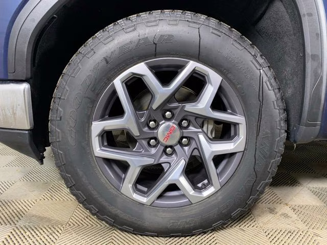 2022 Pacific Blue Metallic GMC Sierra 1500 SLT 4X4 Truck