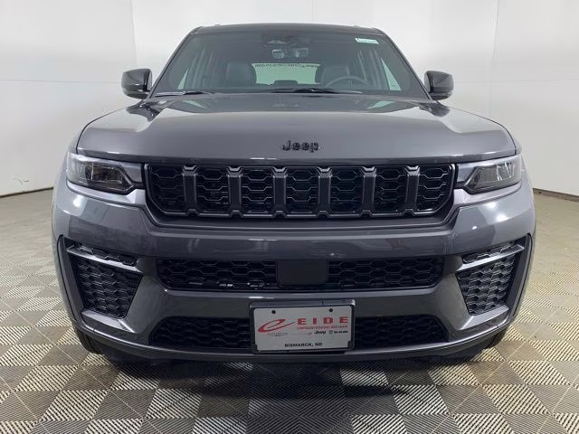 2026 Baltic Gray Metallic Clearcoat Jeep Grand Cherokee Altitude 4X4 SUV