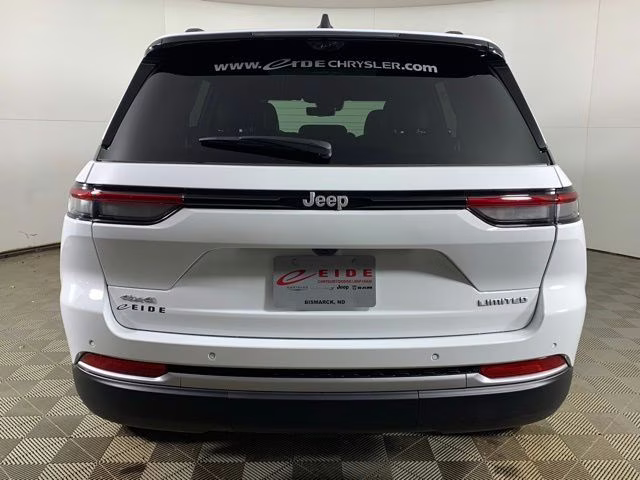 2026 Bright White Clearcoat Jeep Grand Cherokee Limited 4X4 SUV