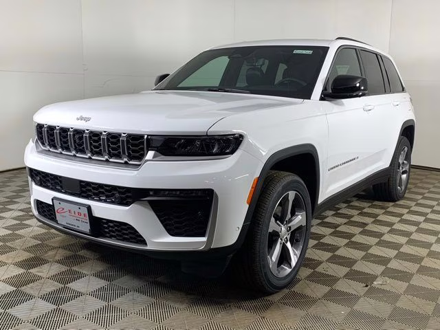2026 Bright White Clearcoat Jeep Grand Cherokee Limited 4X4 SUV
