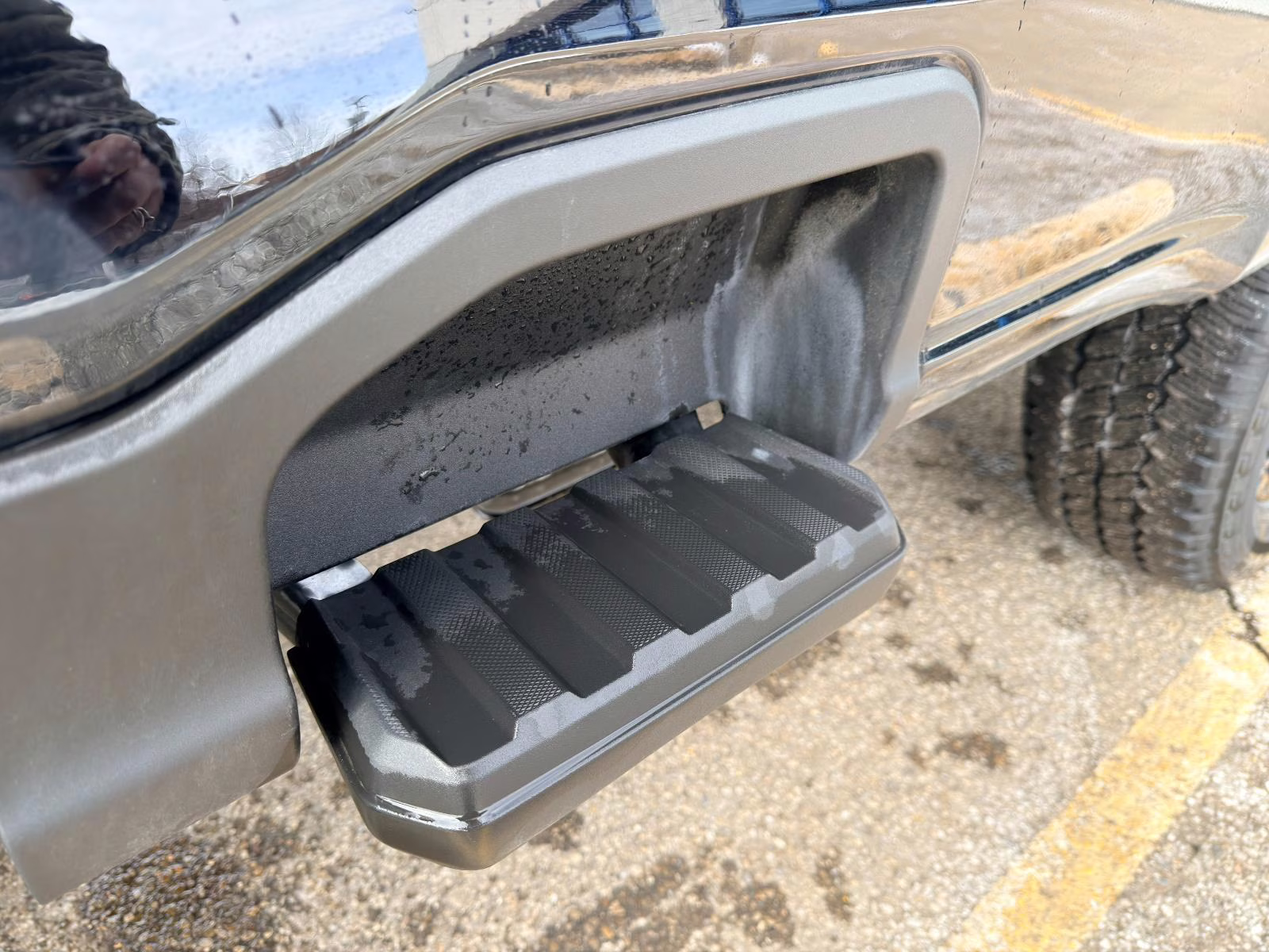 2026 Agate Black Ford Super Duty F-350 SRW Lariat 4X4 Truck