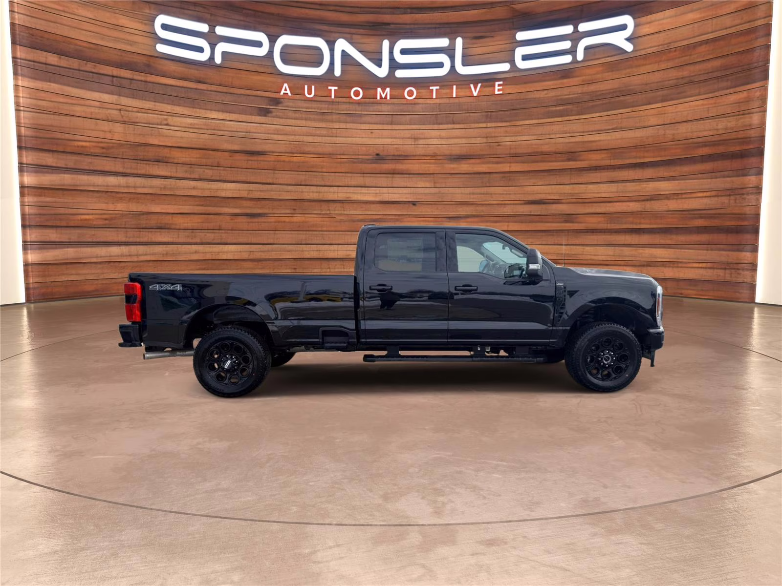 2026 Agate Black Ford Super Duty F-350 SRW Lariat 4X4 Truck