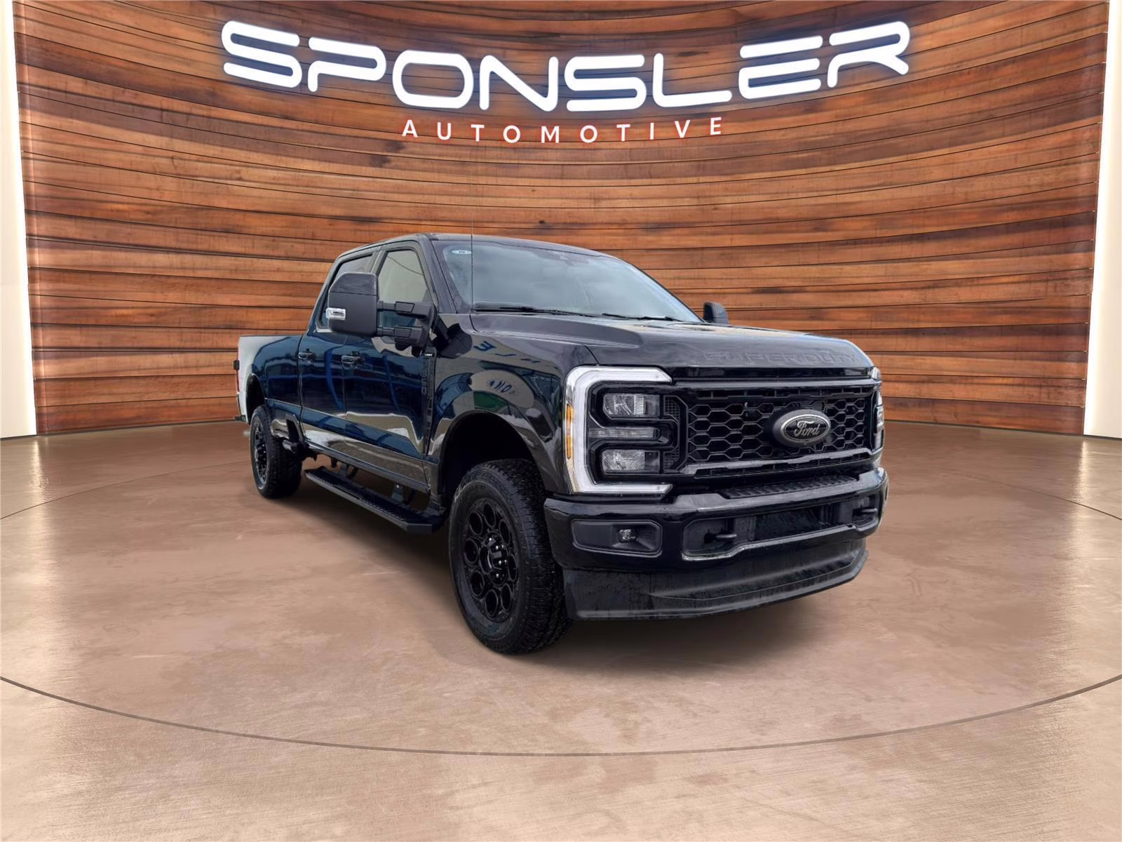 2026 Agate Black Ford Super Duty F-350 SRW Lariat 4X4 Truck