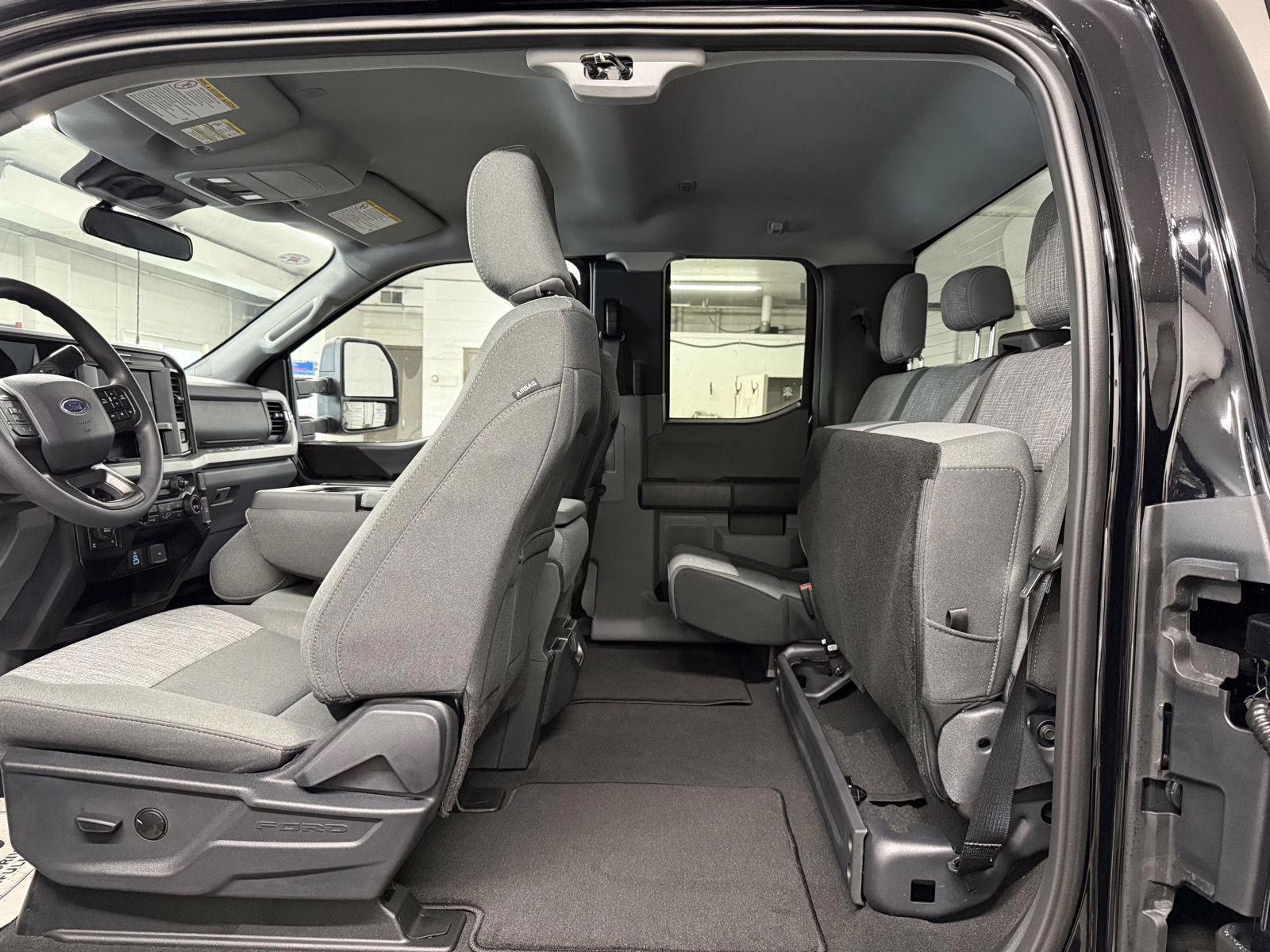 2026 Agate Black Metallic Ford Super Duty F-350 SRW XLT 4X4 Truck