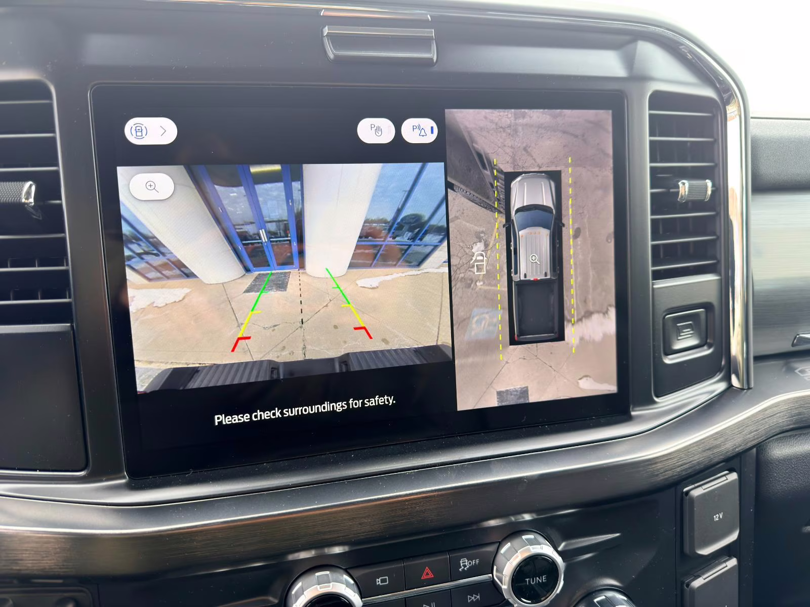 2026 Agate Black Ford Super Duty F-350 SRW Lariat 4X4 Truck