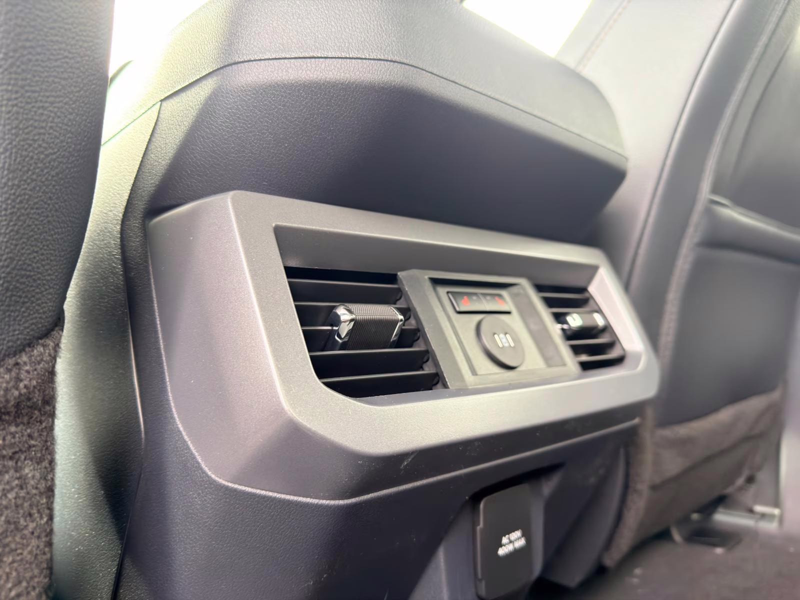 2026 Agate Black Ford Super Duty F-350 SRW Lariat 4X4 Truck