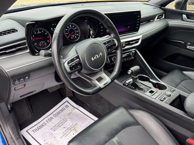 2024 Sapphire Blue Kia K5 GT-Line FWD Sedan