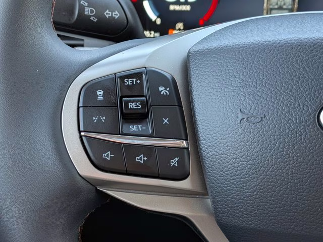 2026 Gray Metallic Ford Explorer Active 4X4 SUV