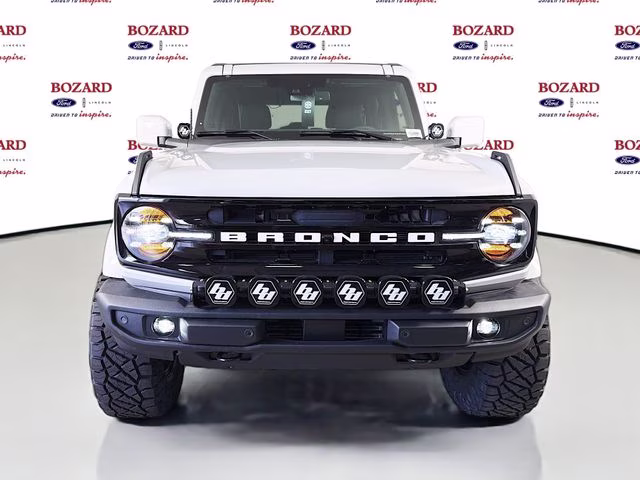 2026 Avalanche Gray Ford Bronco Outer Banks Bozard Built 4X4 SUV