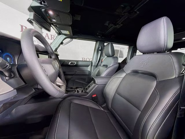 2026 Avalanche Gray Ford Bronco Outer Banks Bozard Built 4X4 SUV