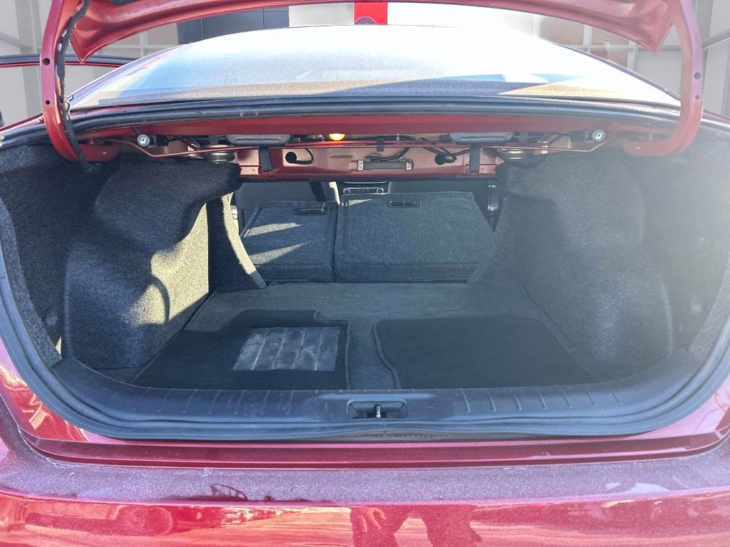 2024 Scarlet Ember Nissan Altima 2.5 SV FWD Sedan