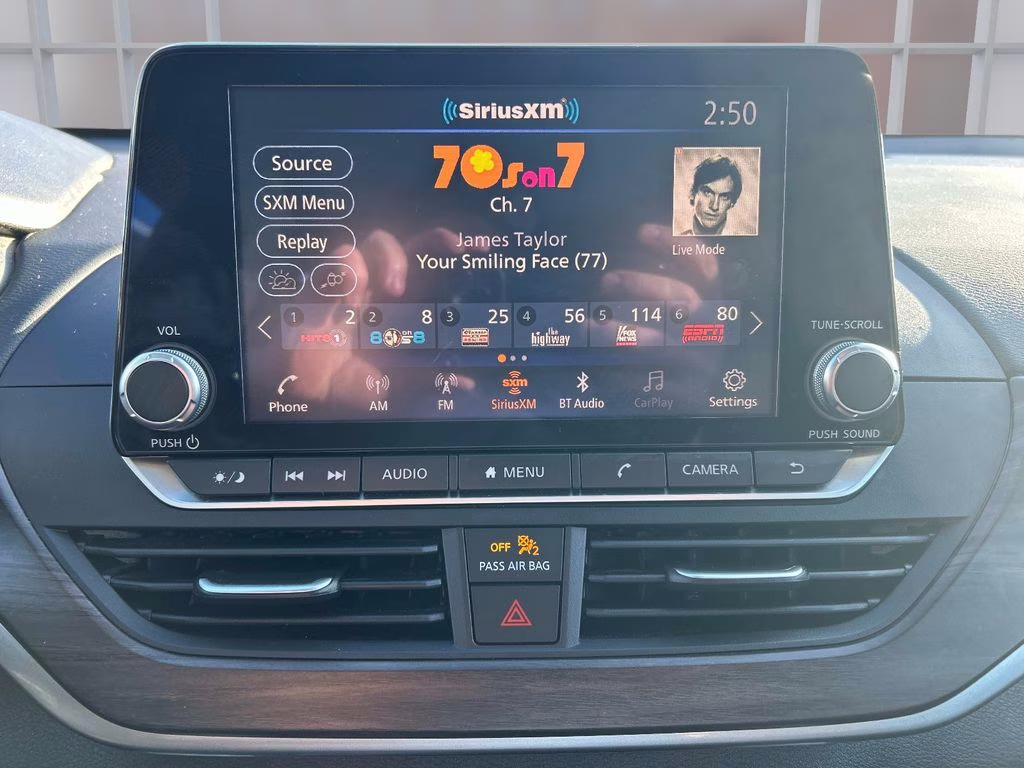 2024 Scarlet Ember Nissan Altima 2.5 SV FWD Sedan