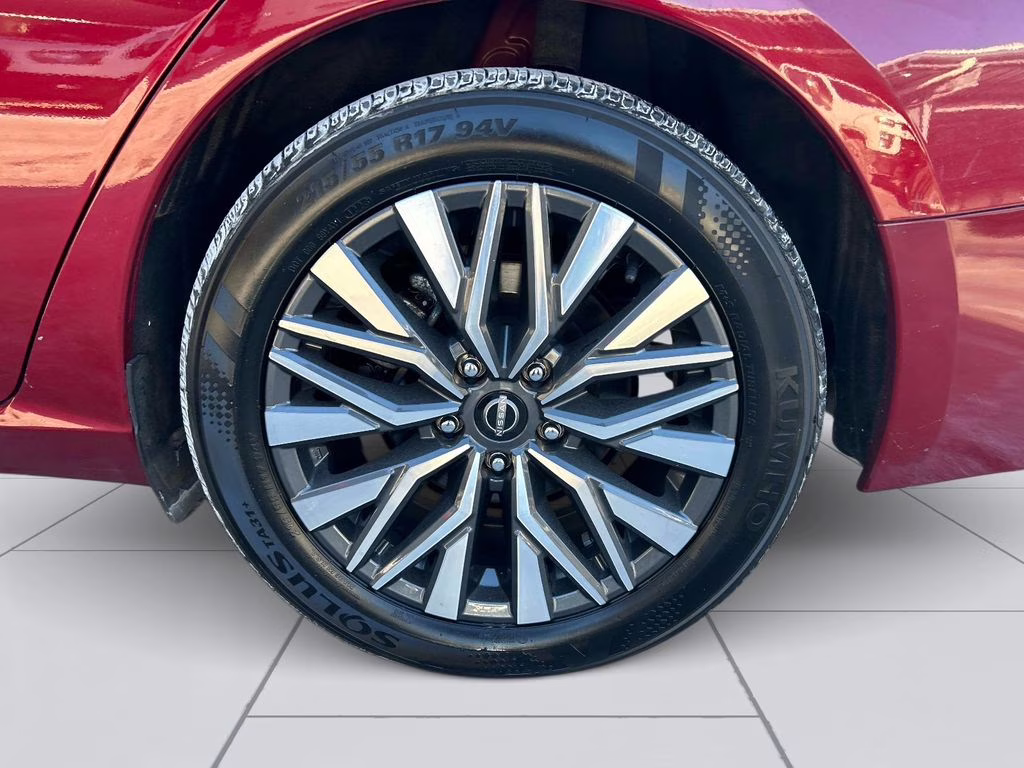 2024 Scarlet Ember Nissan Altima 2.5 SV FWD Sedan