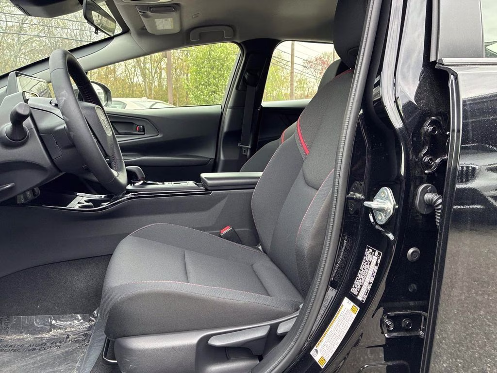 2025 Midnight Black Metallic Toyota Prius Plug-In Hybrid SE FWD Hatchback